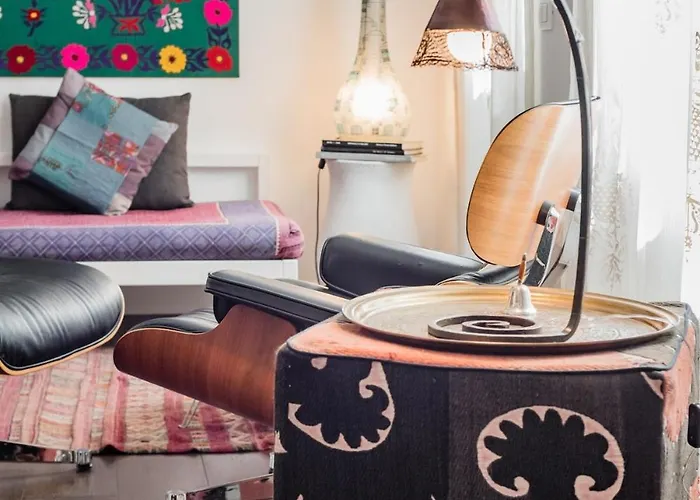 Dreamy Loft By The Opera Theater